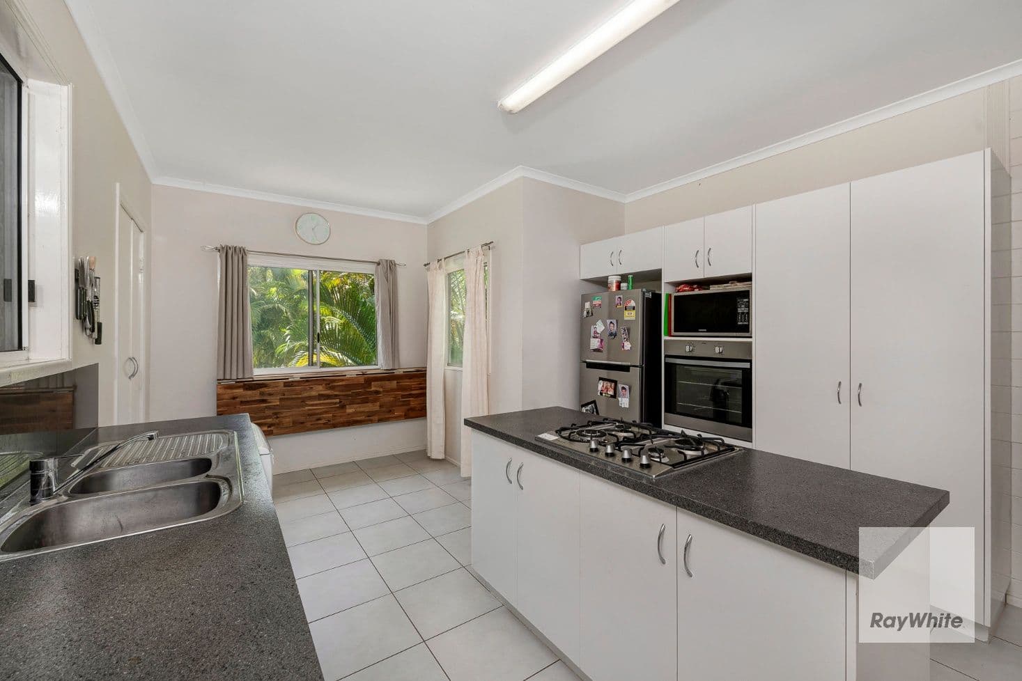 48 Tammy Road, Moore Park Beach QLD 4670, Moore Park Beach - Thumbnail 5