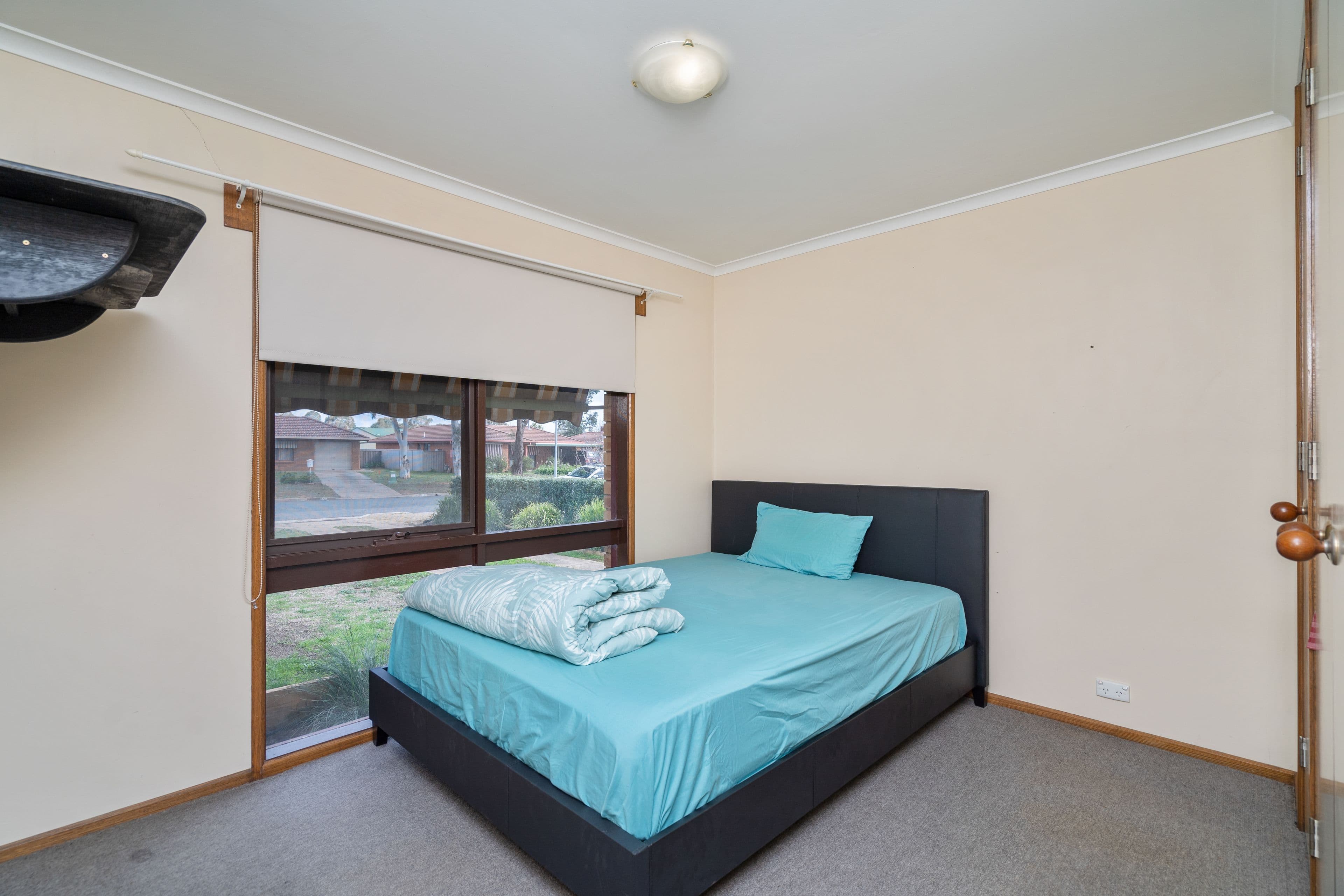 8 Lyons Crescent, FOREST HILL NSW 2651, Forest Hill - Thumbnail 6