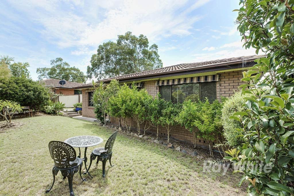23 Enterprise Way, Woodrising - Thumbnail 2