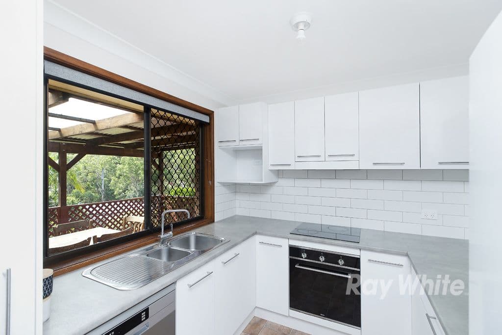 23 Enterprise Way, Woodrising - Thumbnail 3