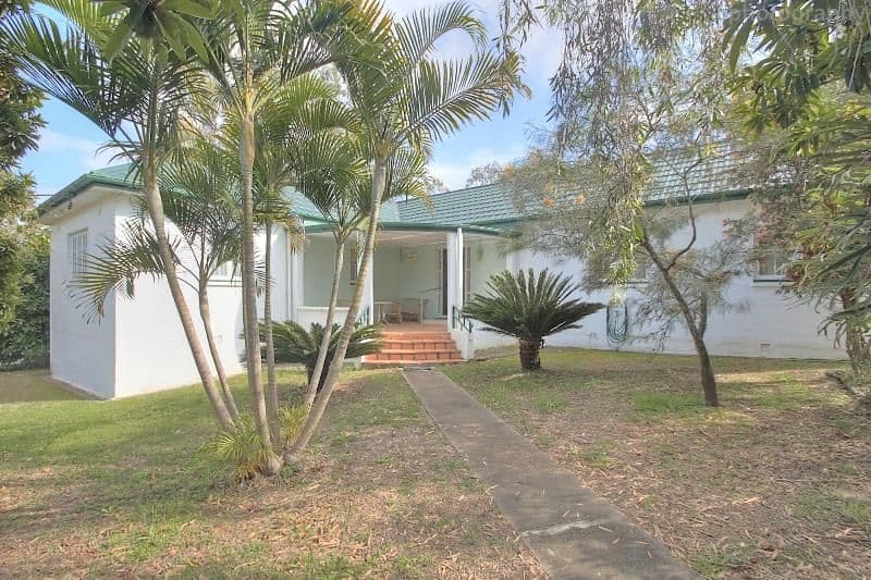 24 Glossop Street, BRASSALL QLD 4305, Brassall - Image 1