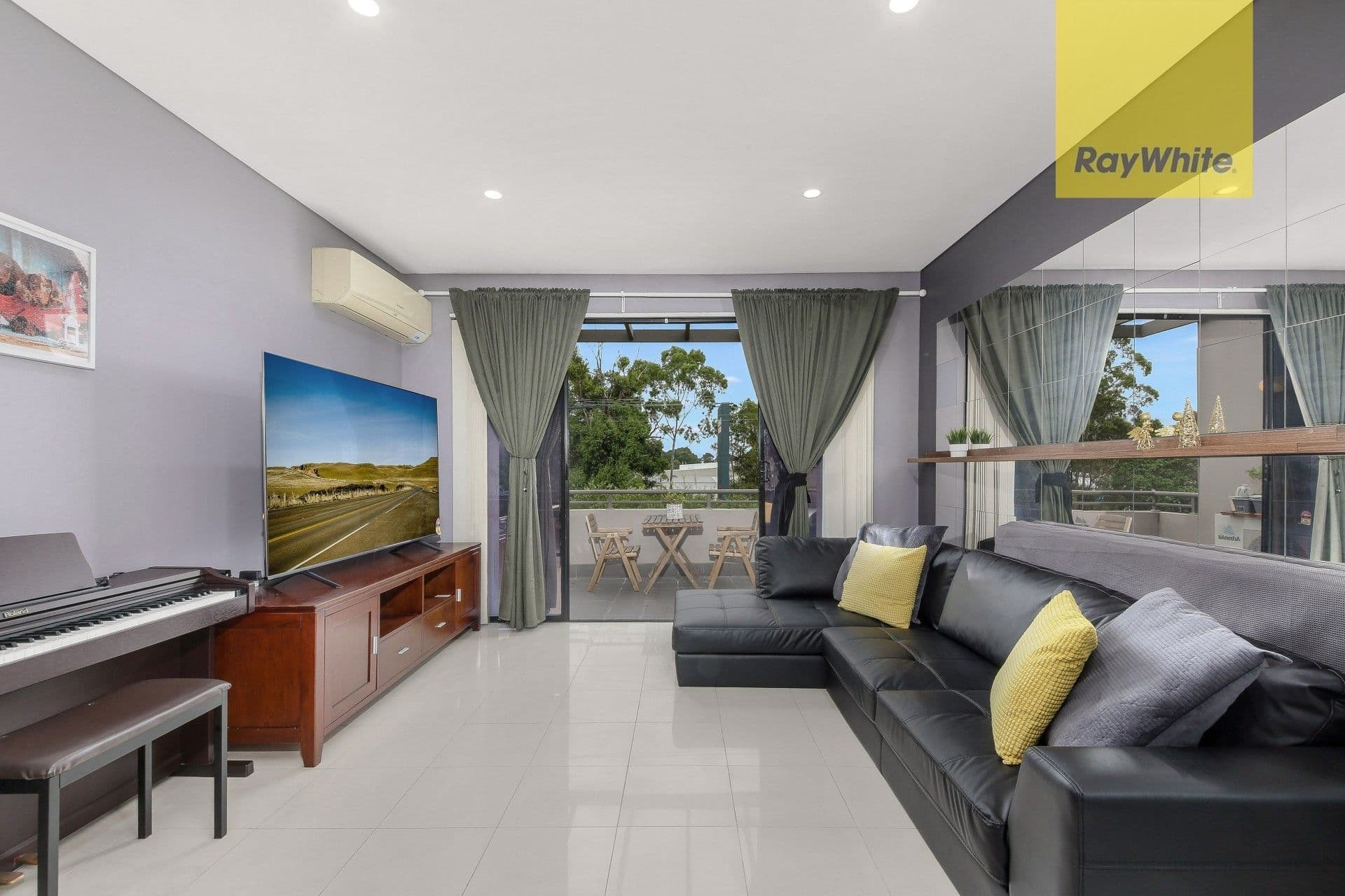 20 Redbank Road, Northmead NSW 2152, Northmead - Thumbnail 2