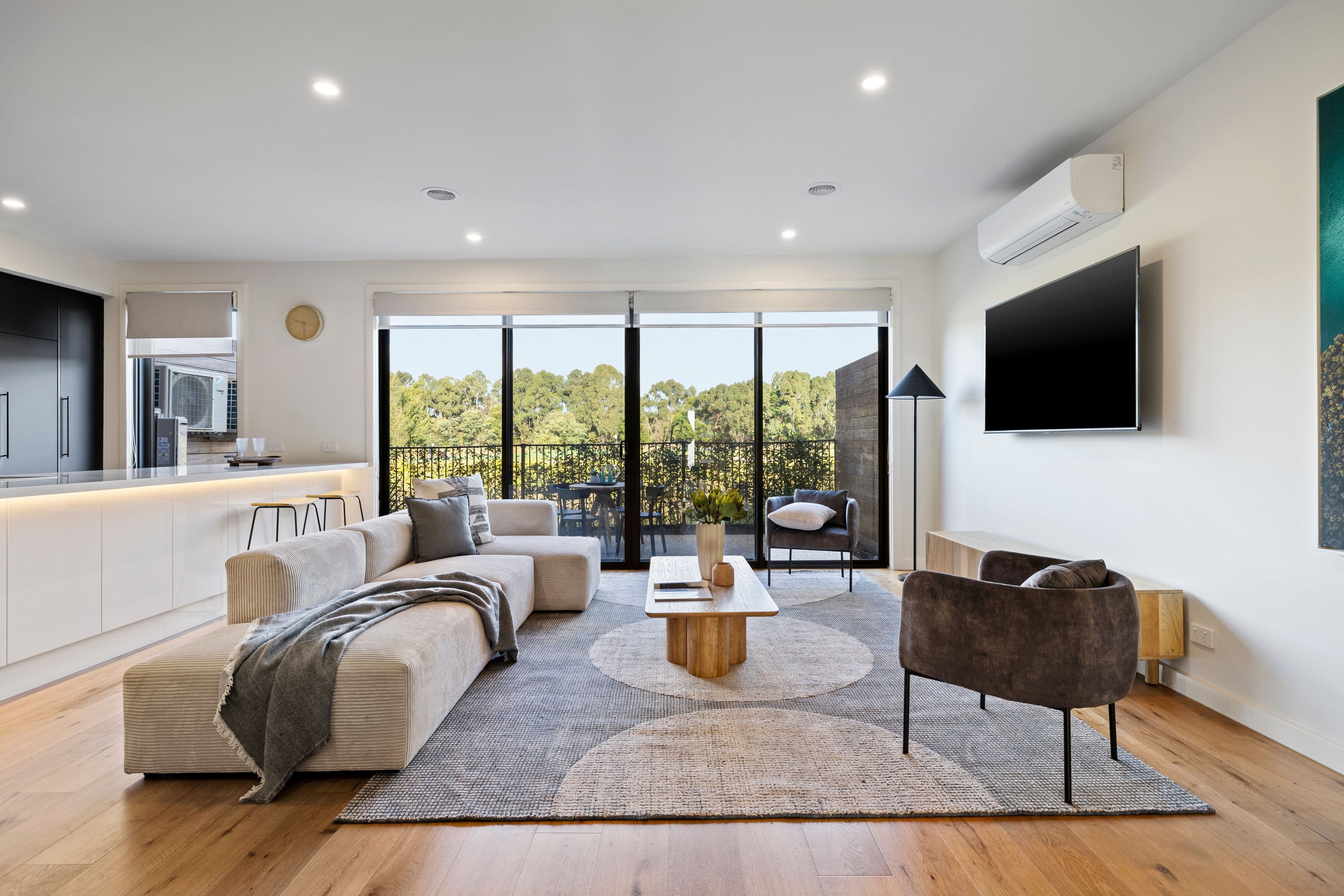 30 Emica Parade, Knoxfield VIC 3180, Knoxfield - Thumbnail 3
