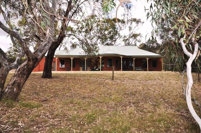 153 Common Road, INVERLEIGH VIC 3321, Inverleigh - Thumbnail 2
