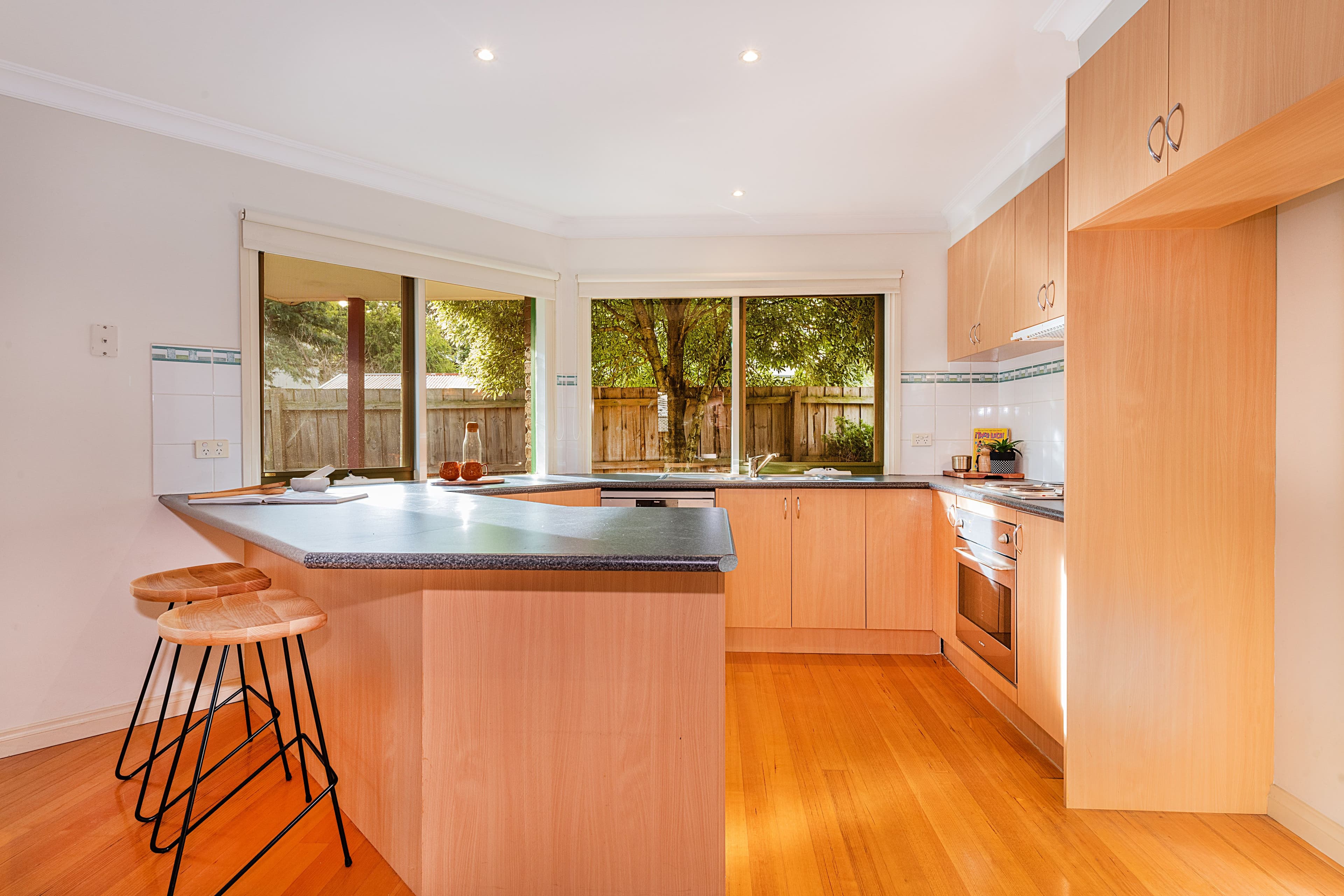 14 Forest Road, Ferntree Gully VIC 3156, Ferntree Gully - Thumbnail 2