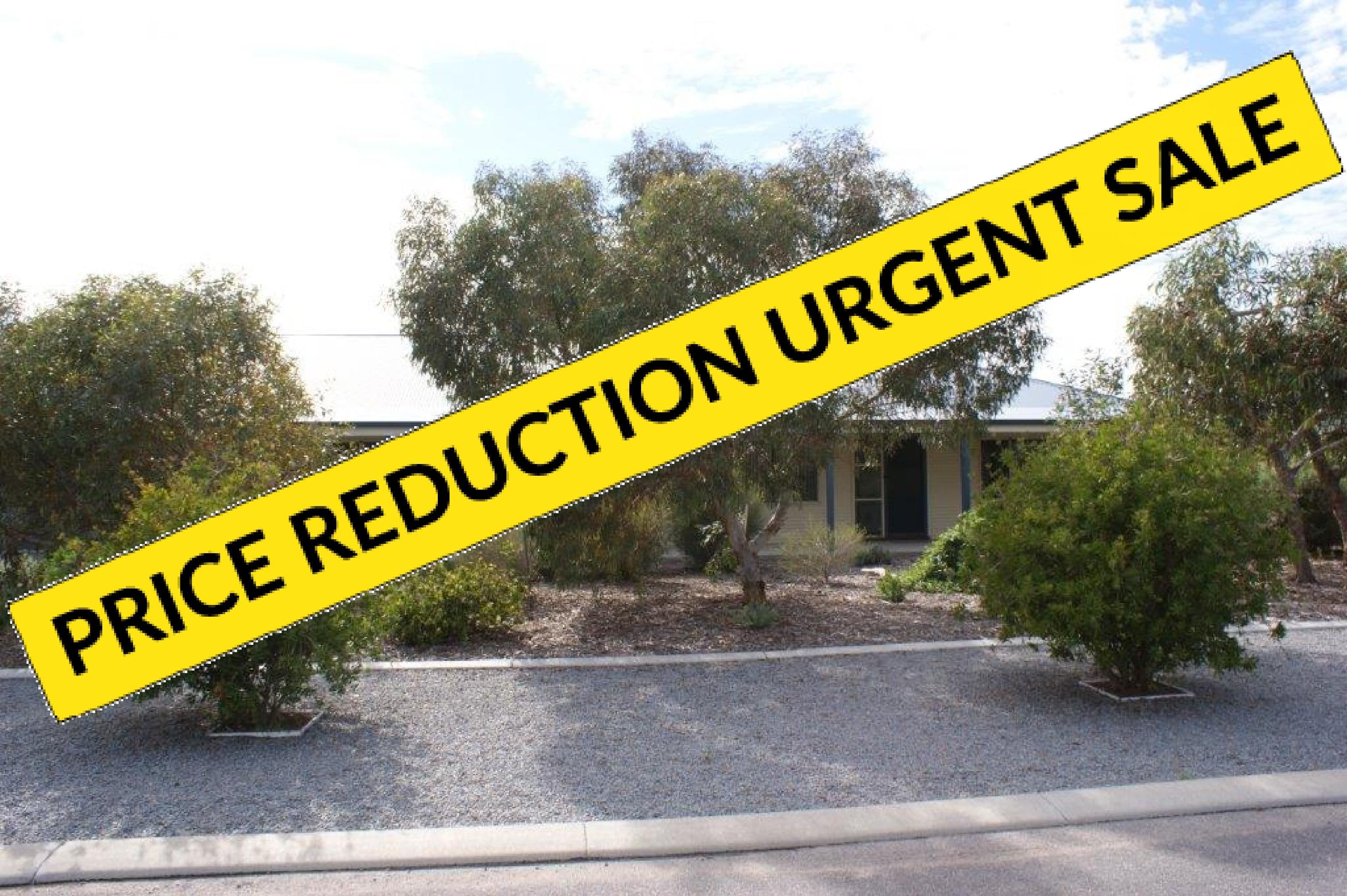3 Bayliss Road, Dongara WA 6525, Dongara - Image 1