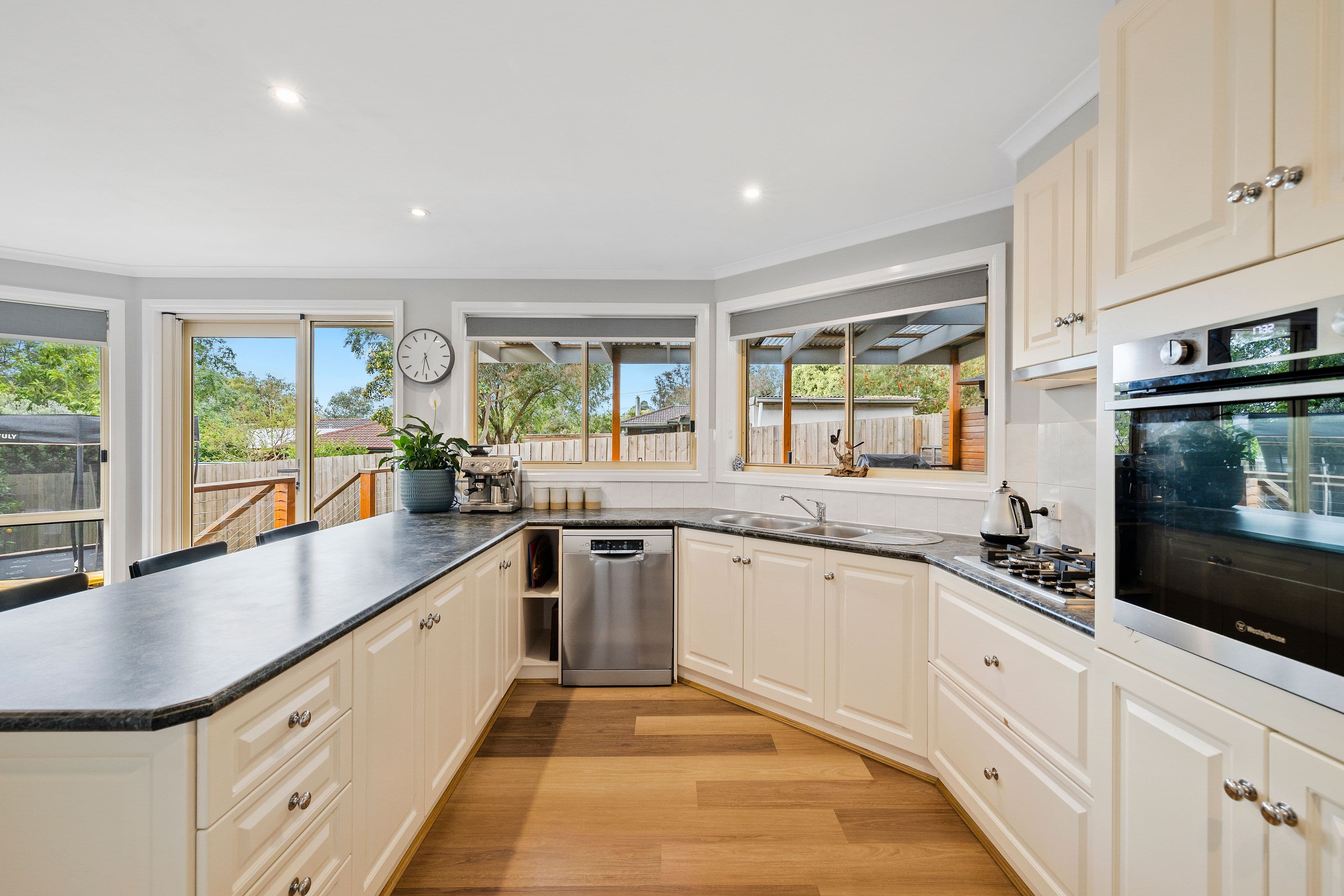 5 Christopher Avenue, The Basin VIC 3154, The Basin - Thumbnail 5
