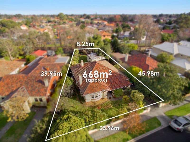 19 Oakdene Crescent, Carnegie VIC 3163, Carnegie - Image 1