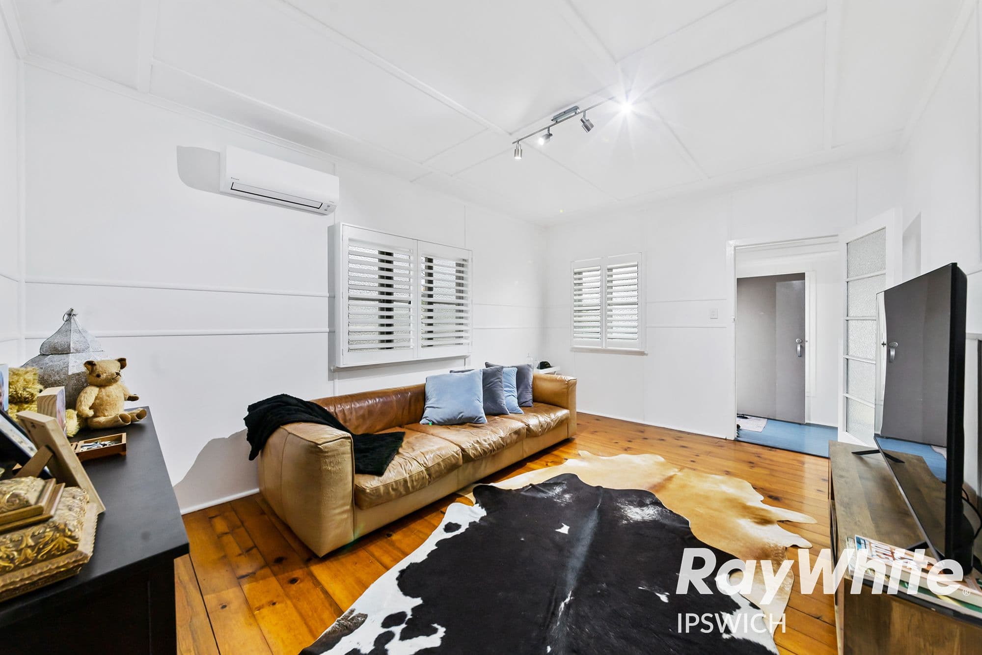 26 Woodford Street, One Mile QLD 4305, One Mile - Thumbnail 5