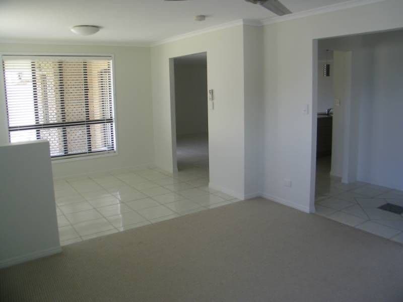 109 Dixon Drive, TELINA QLD 4680, Telina - Thumbnail 4