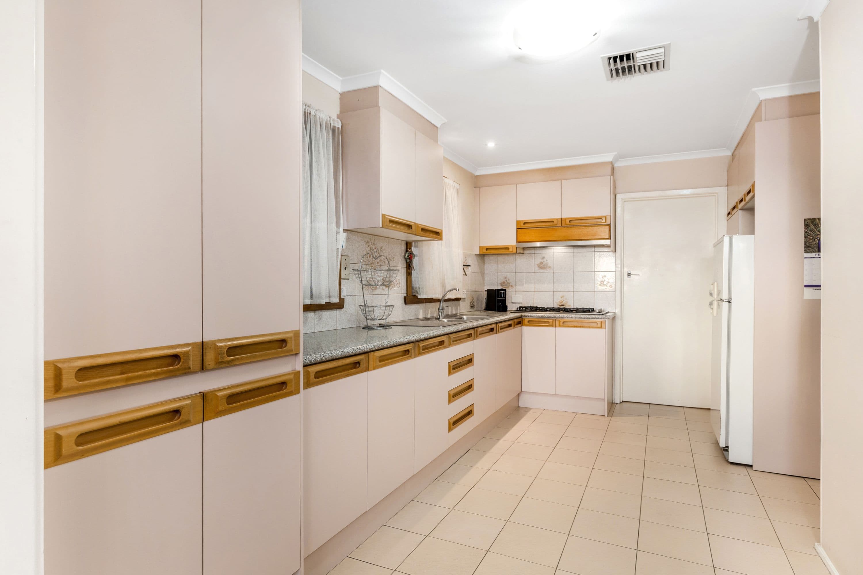 39 Highfield Avenue, Mulgrave VIC 3170, Mulgrave - Thumbnail 3