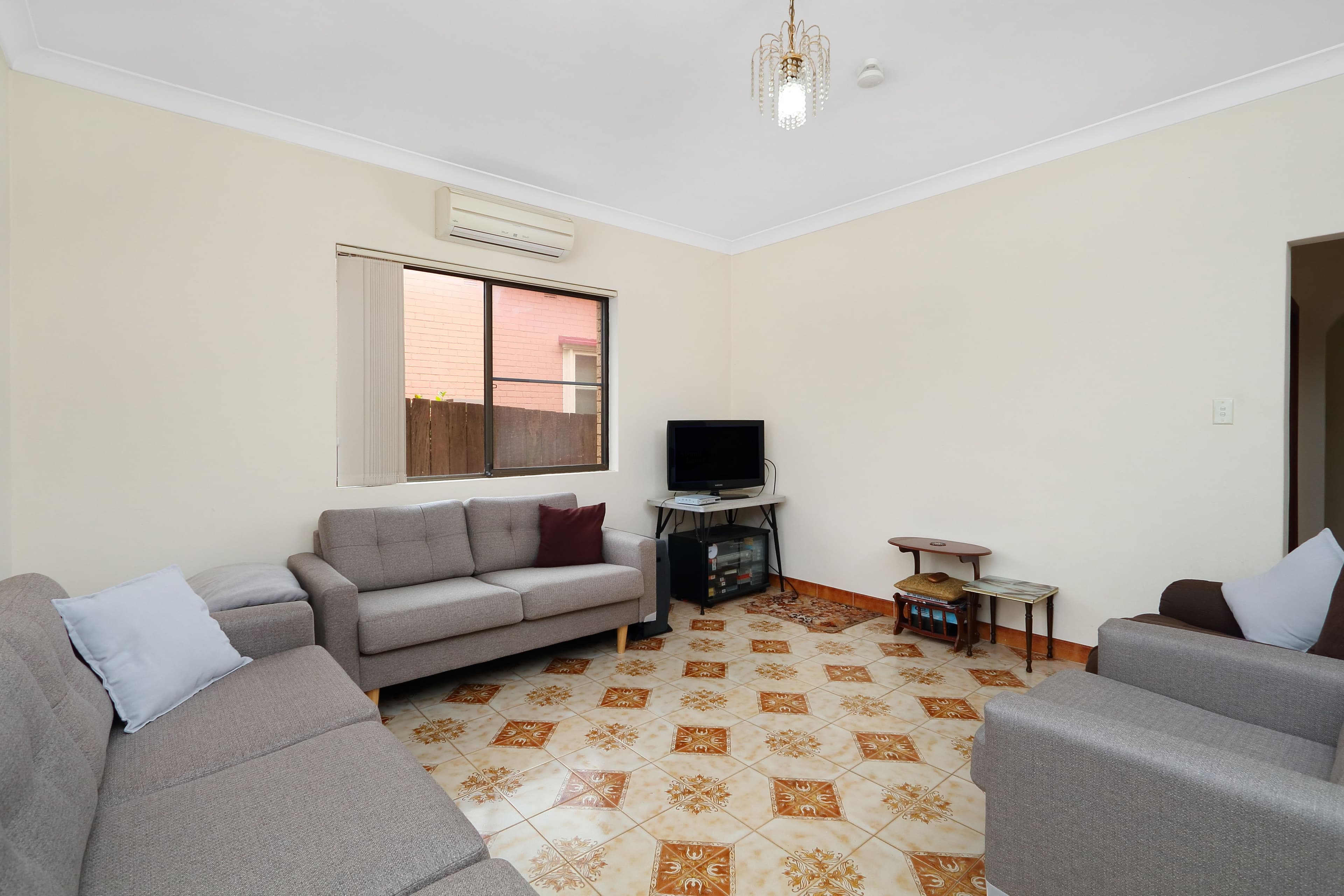 10 Kimpton Street, Banksia - Thumbnail 4