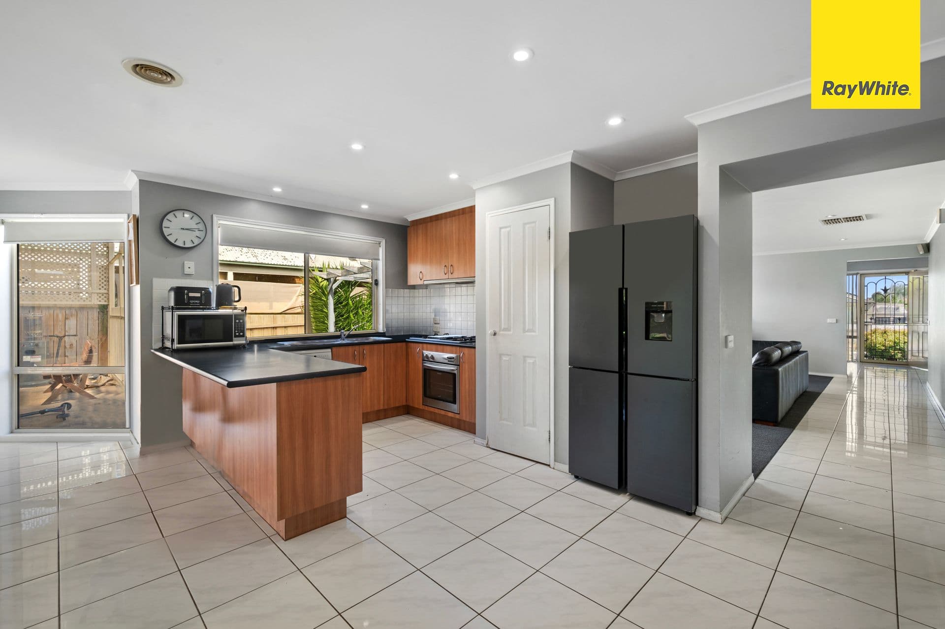 28 Harrington Drive, Melton West VIC 3337, Melton West - Thumbnail 5