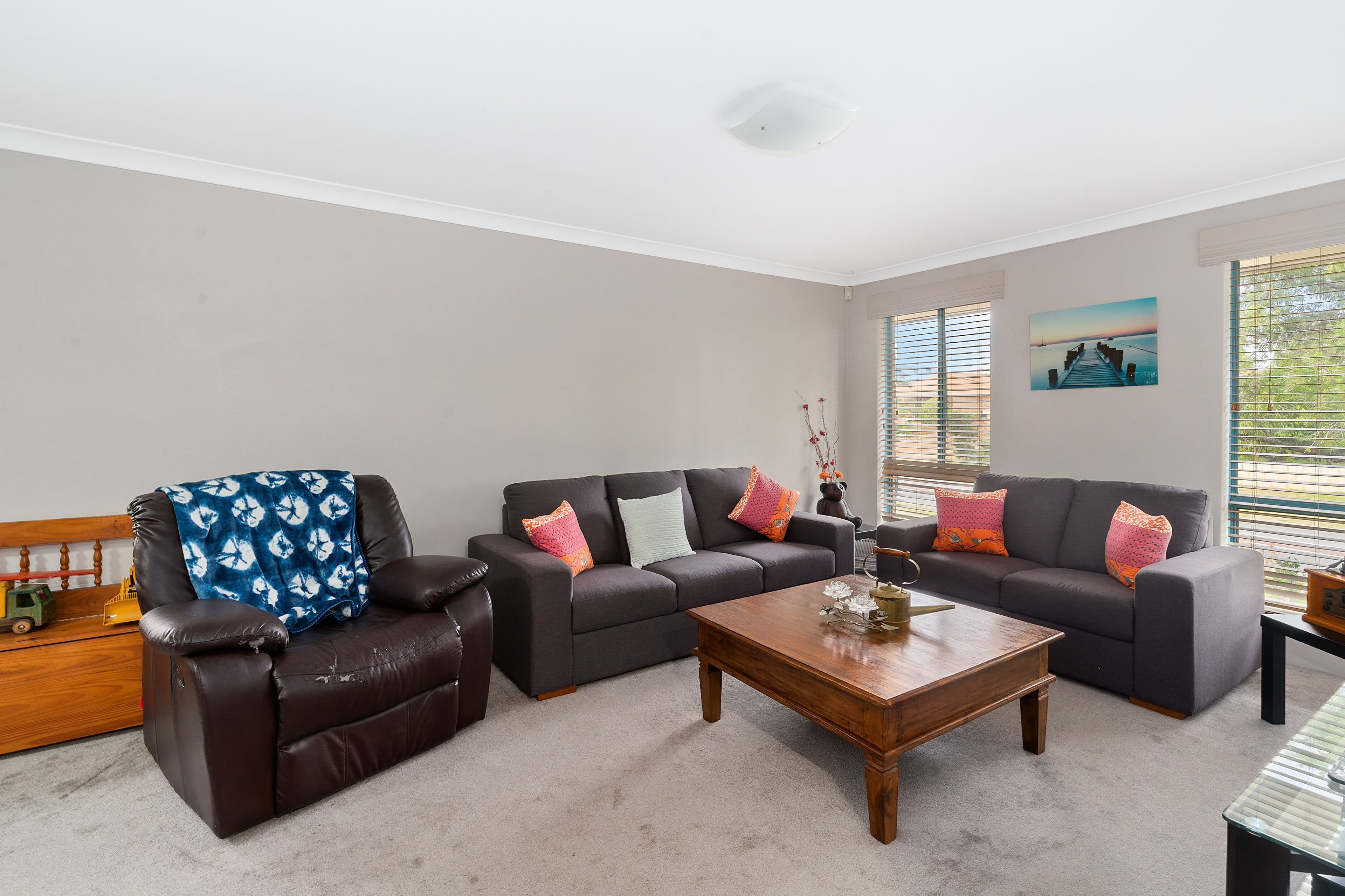 38 Harman Road, Sorrento WA 6020, Sorrento - Thumbnail 3