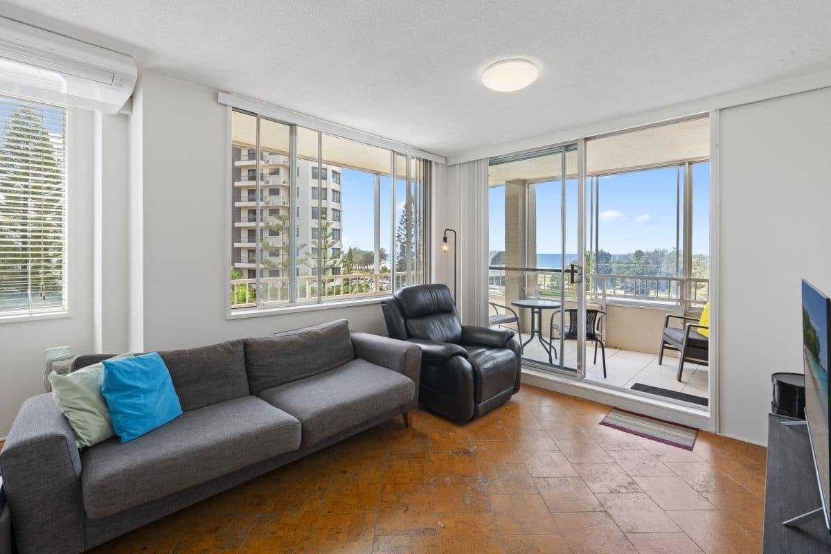 4 Elizabeth Avenue, Broadbeach QLD 4218, Broadbeach - Thumbnail 4