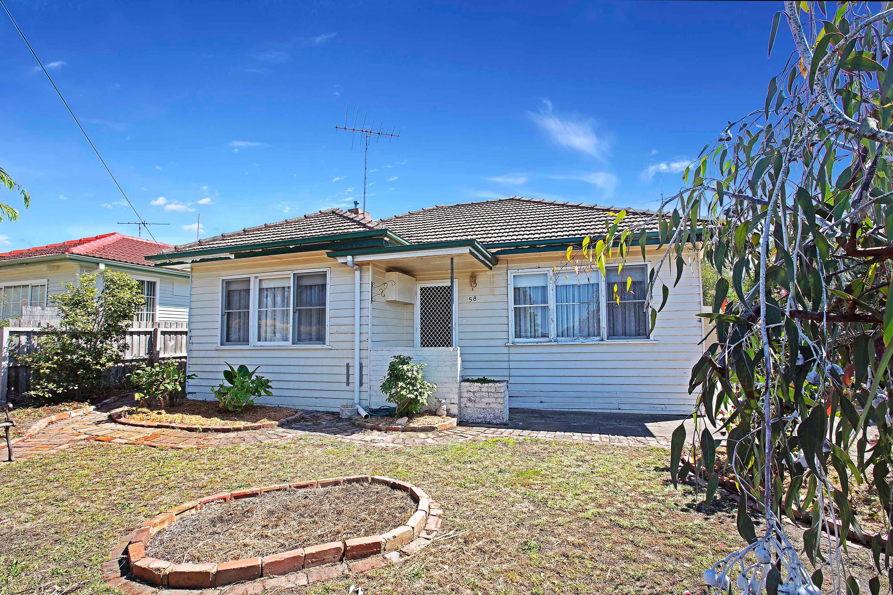58 Laura Avenue, Belmont VIC 3216, Belmont - Image 1