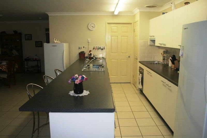 17-19 Wickham Street, NANANGO QLD 4615, Nanango - Thumbnail 3