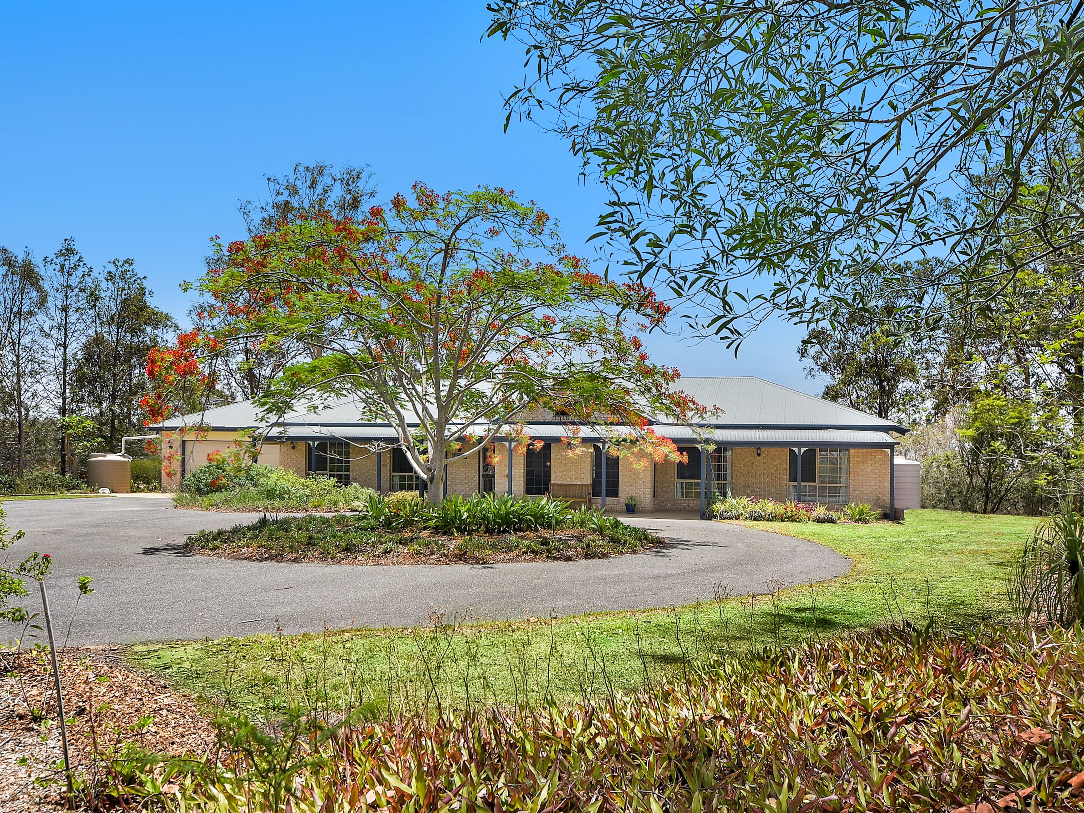 4 Barton Court, Eatons Hill QLD 4037, Eatons Hill - Thumbnail 2
