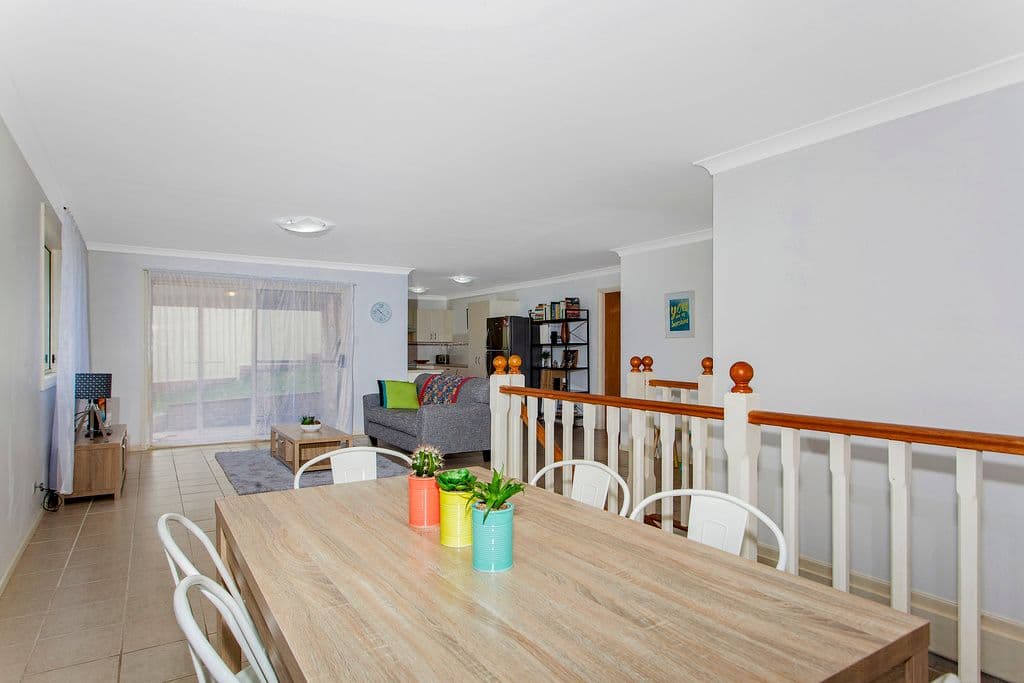4 Manor Close, Wyong NSW 2259, Wyong - Thumbnail 2