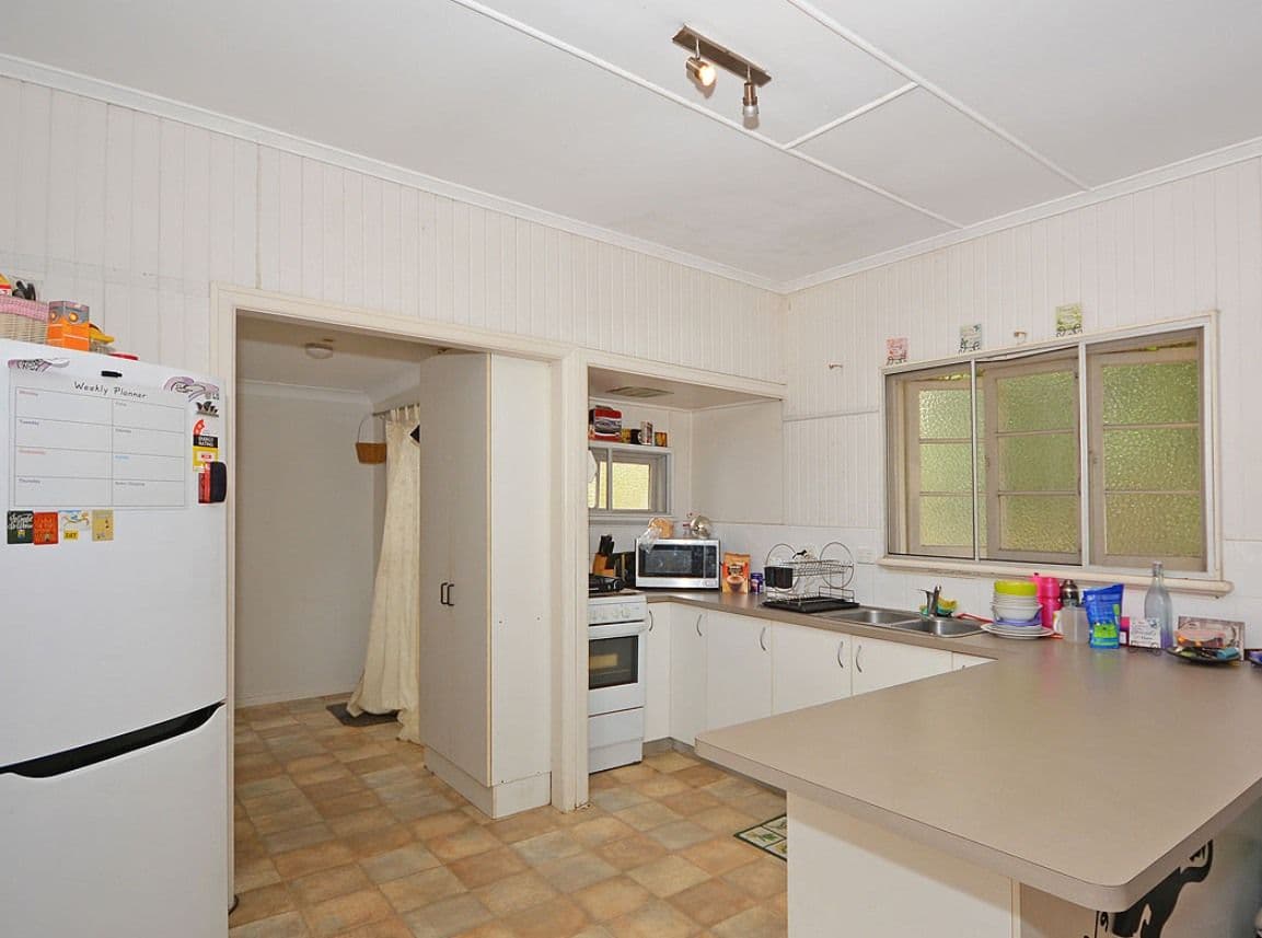 189 Cypress Street, Urangan QLD 4655, Urangan - Thumbnail 5