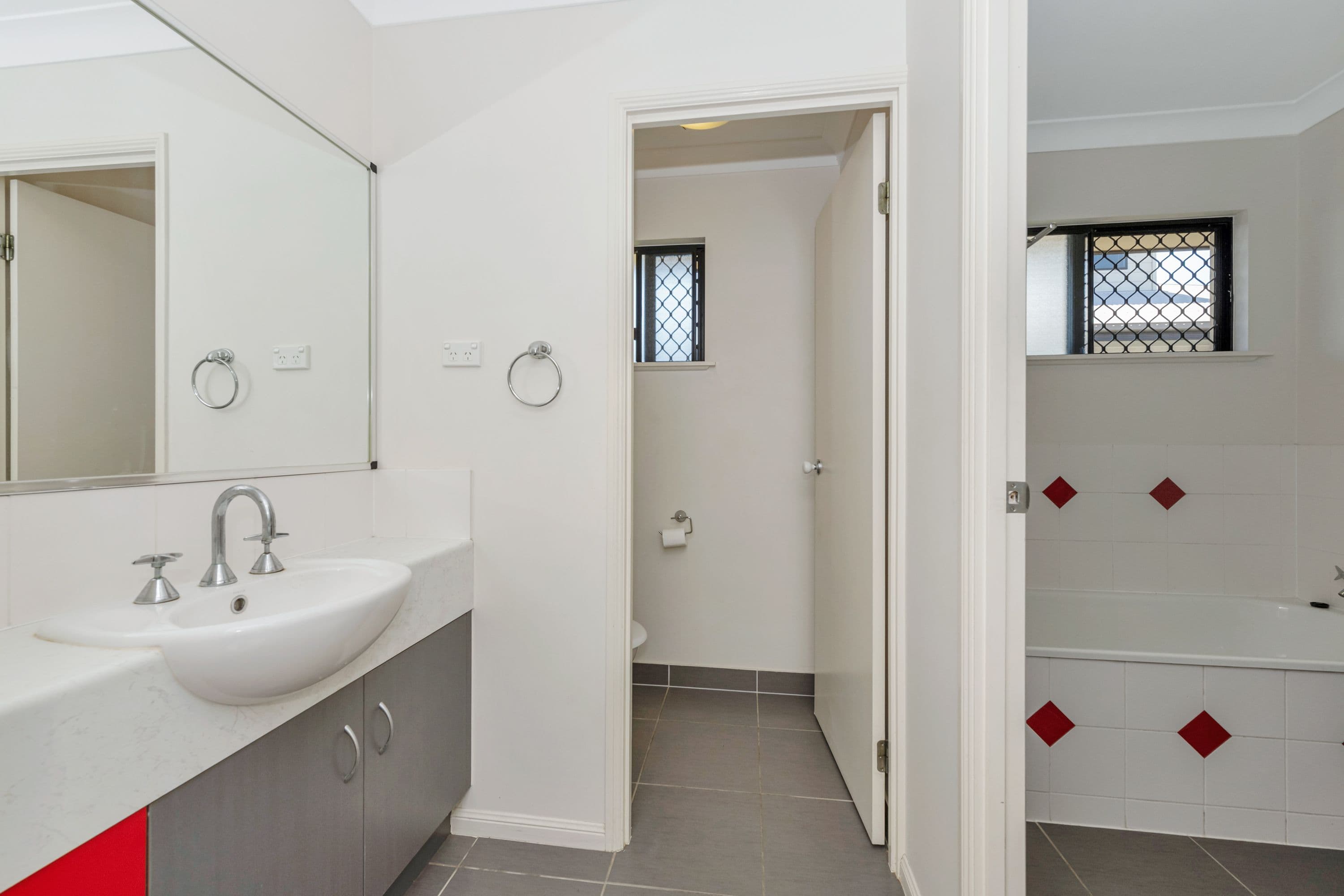 5 Blue Wren Drive, Kelso QLD 4815, Kelso - Thumbnail 5