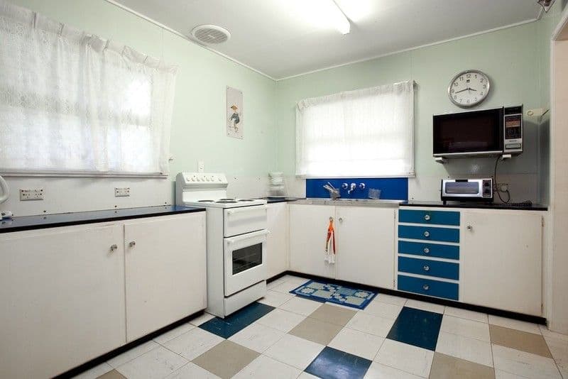 6 Macfarlane Street, KIPPA-RING QLD 4021, Kippa-Ring - Thumbnail 8