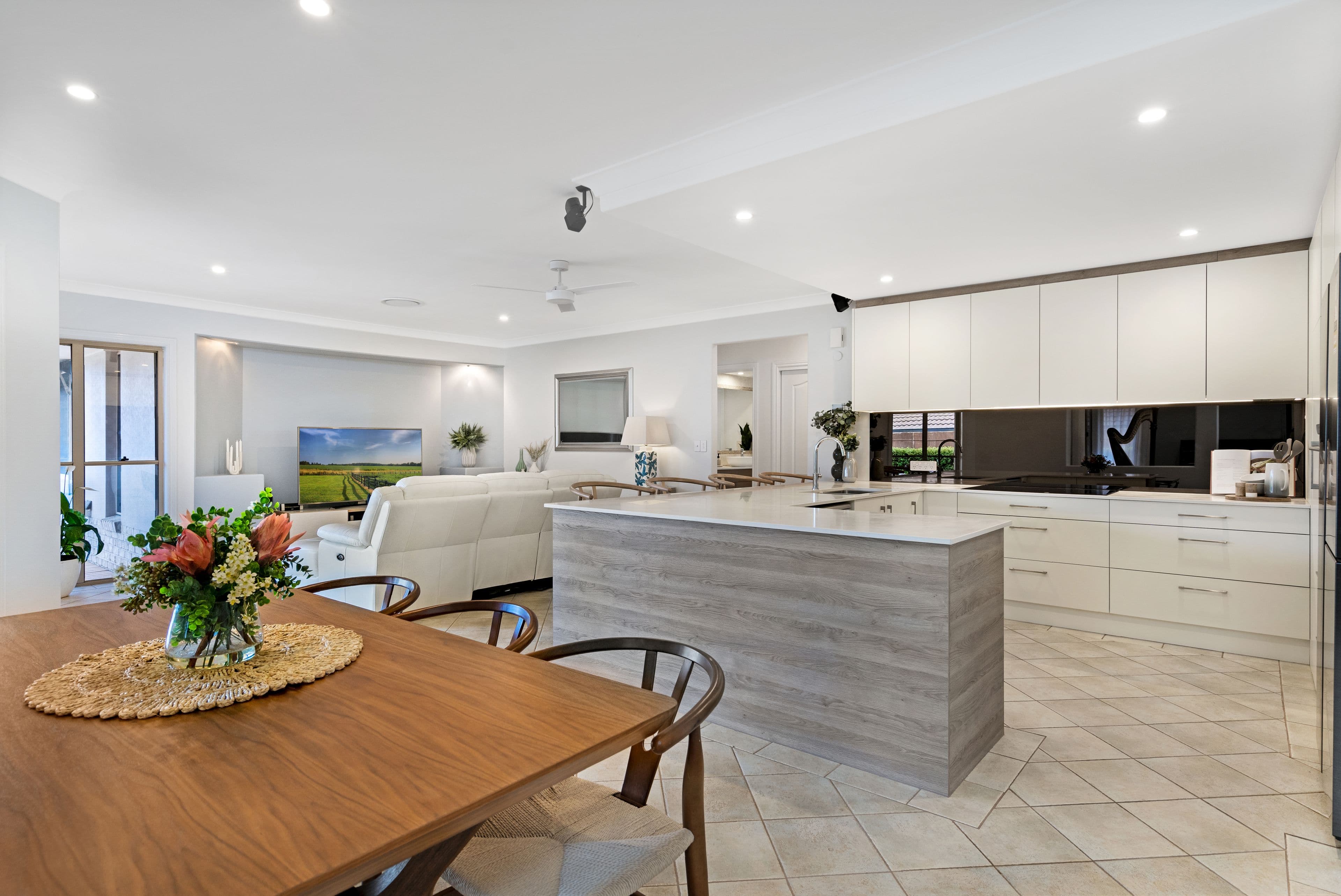 12 Straite Drive, Robina QLD 4226, Robina - Thumbnail 3