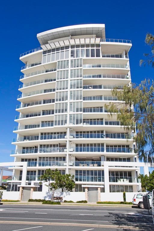 1 Elysee Residences, Haig Street, KIRRA QLD 4225, Kirra - Thumbnail 2