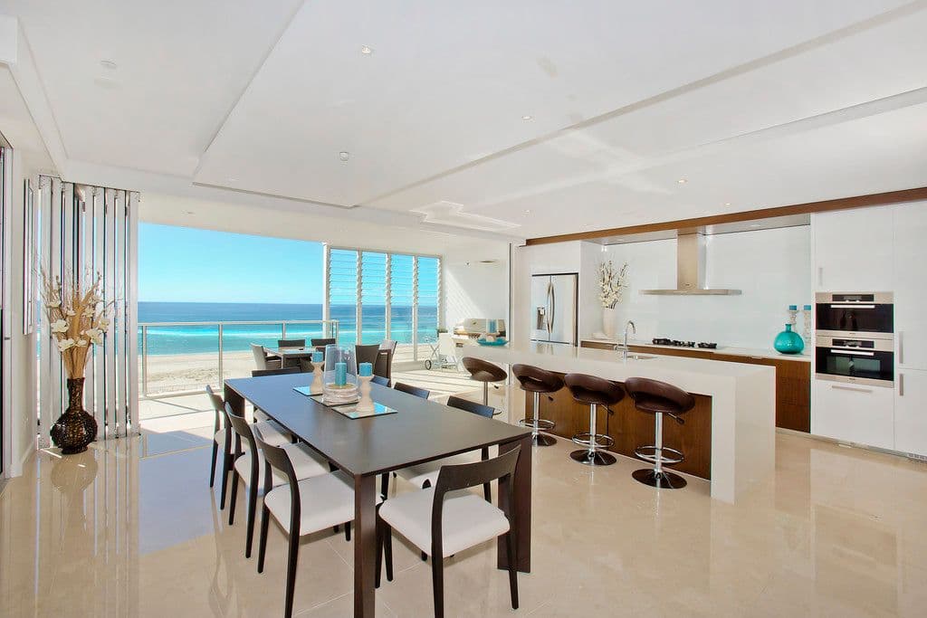 1 Elysee Residences, Haig Street, KIRRA QLD 4225, Kirra - Thumbnail 5