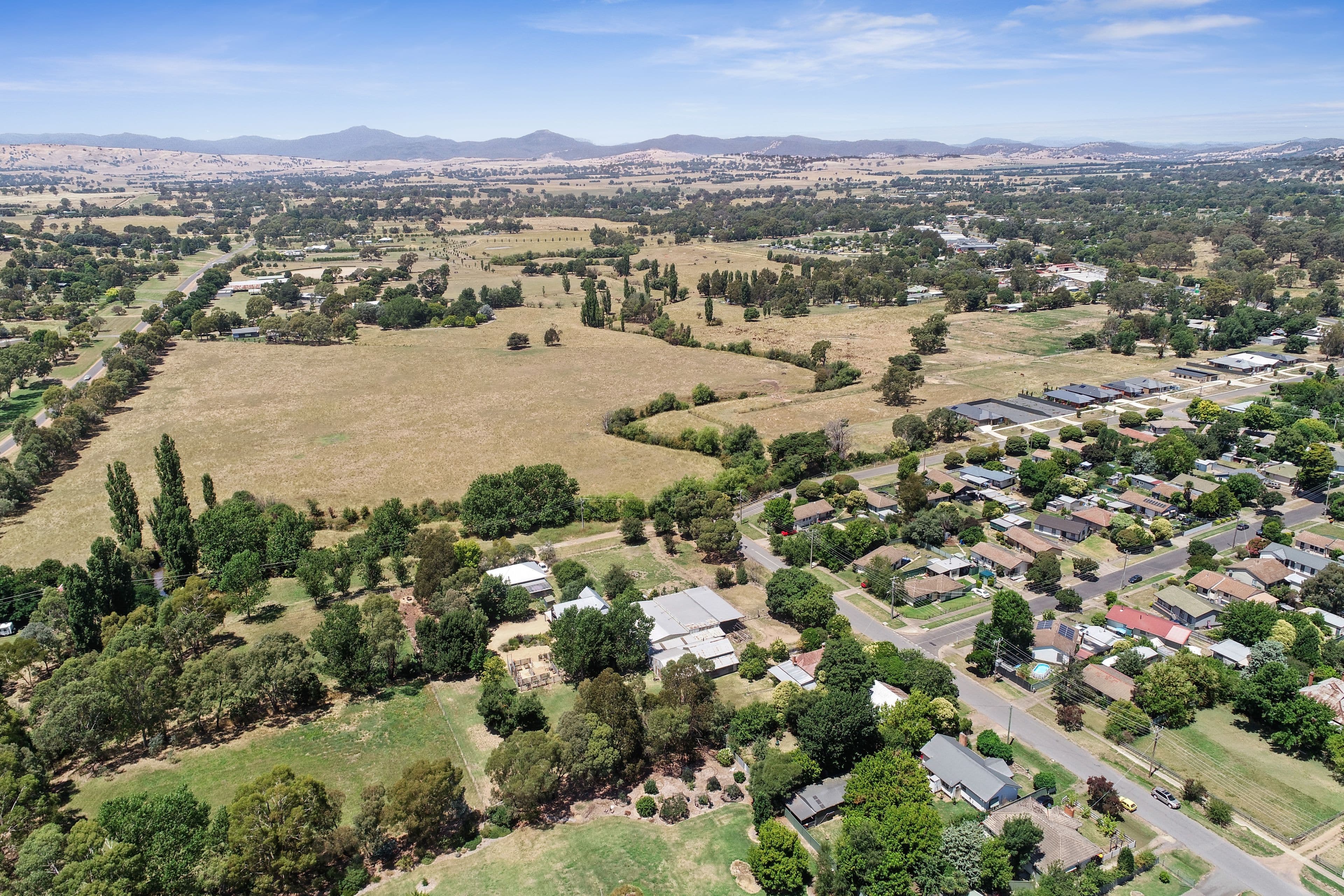 1-9 Ailsa Street, Mansfield VIC 3722, Mansfield - Thumbnail 5