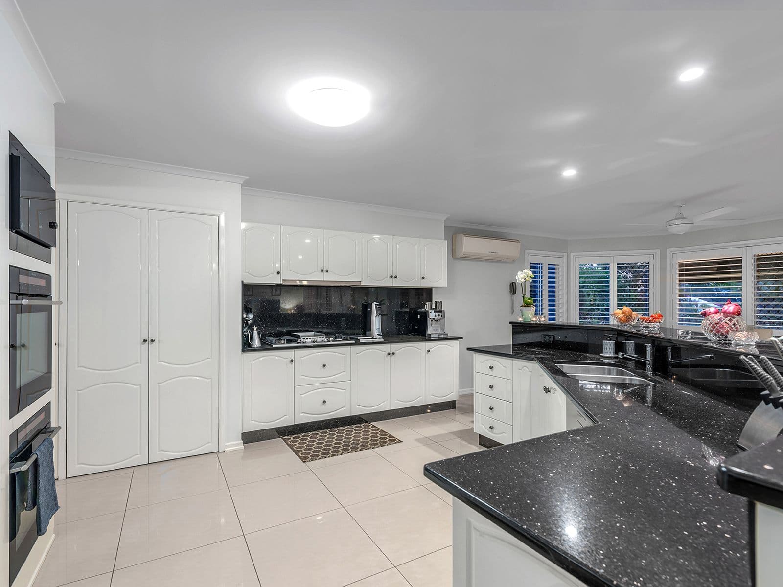 8 Knightsbridge Place, Bridgeman Downs QLD 4035, Bridgeman Downs - Thumbnail 6