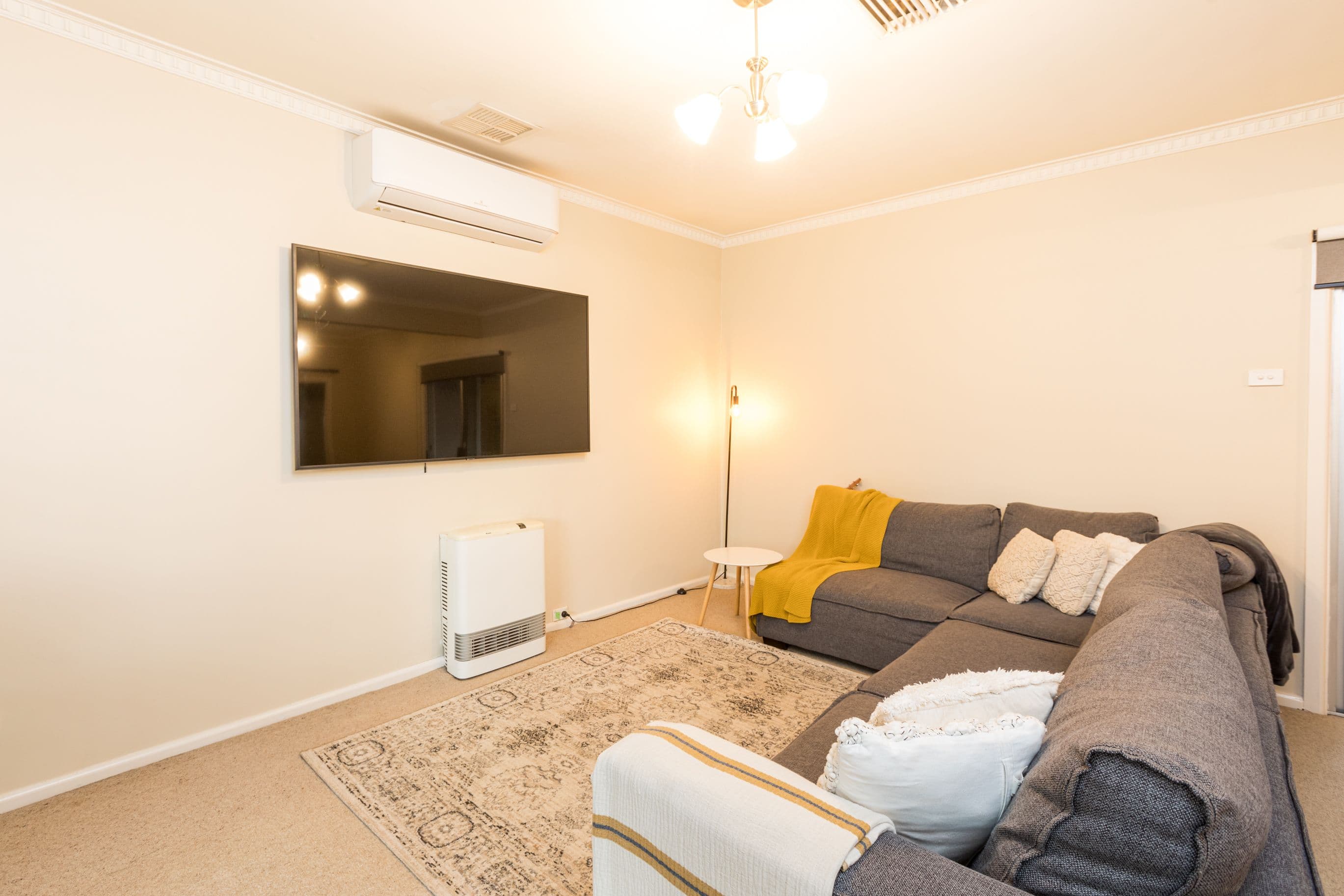 12 Waltham Avenue, Mildura VIC 3500, Mildura - Thumbnail 4