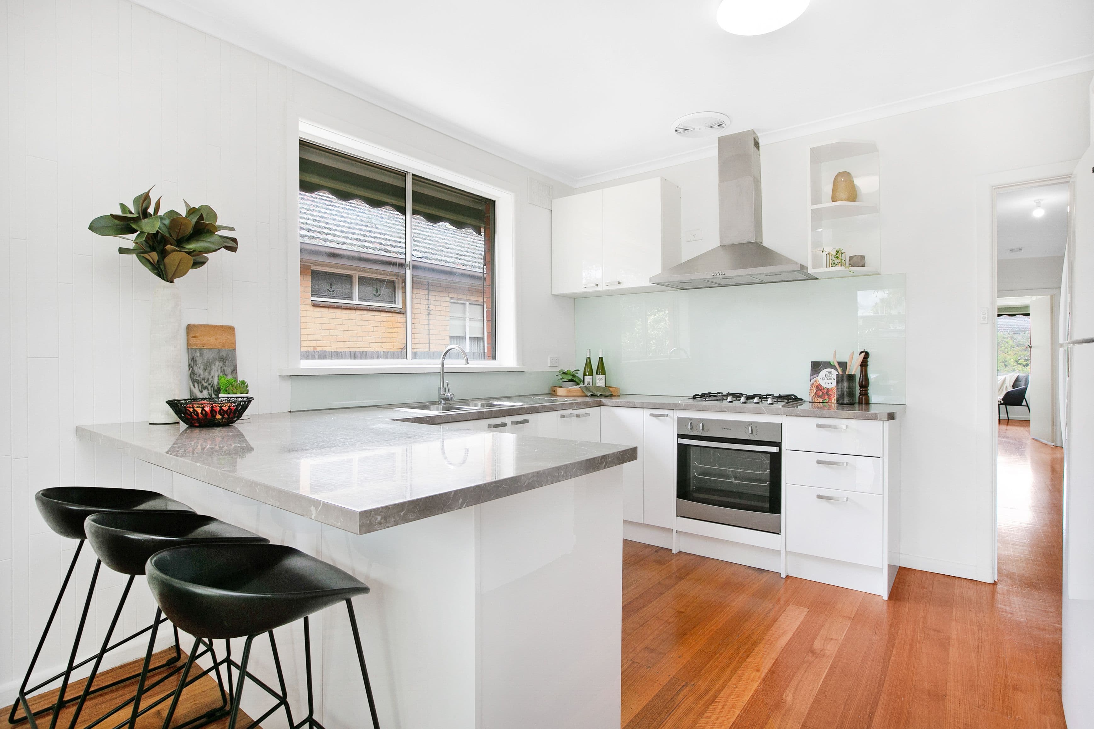 61 Botha Avenue, Reservoir VIC 3073, Reservoir - Thumbnail 6