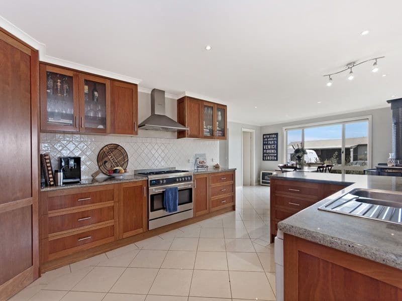 103 Lynchs Road, Illowa VIC 3282, Illowa - Thumbnail 2