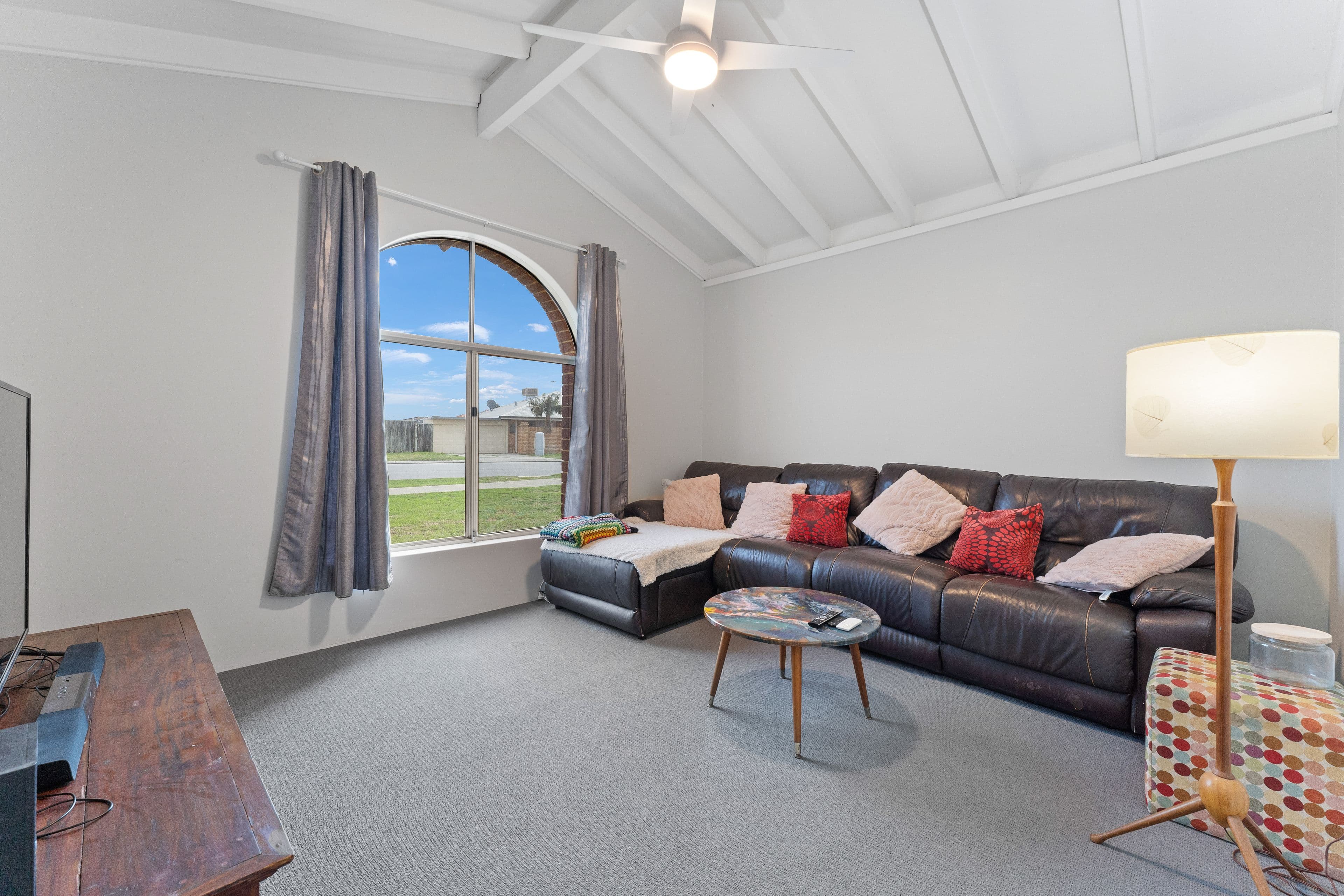 22 Coronata Drive, Warnbro WA 6169, Warnbro - Thumbnail 5