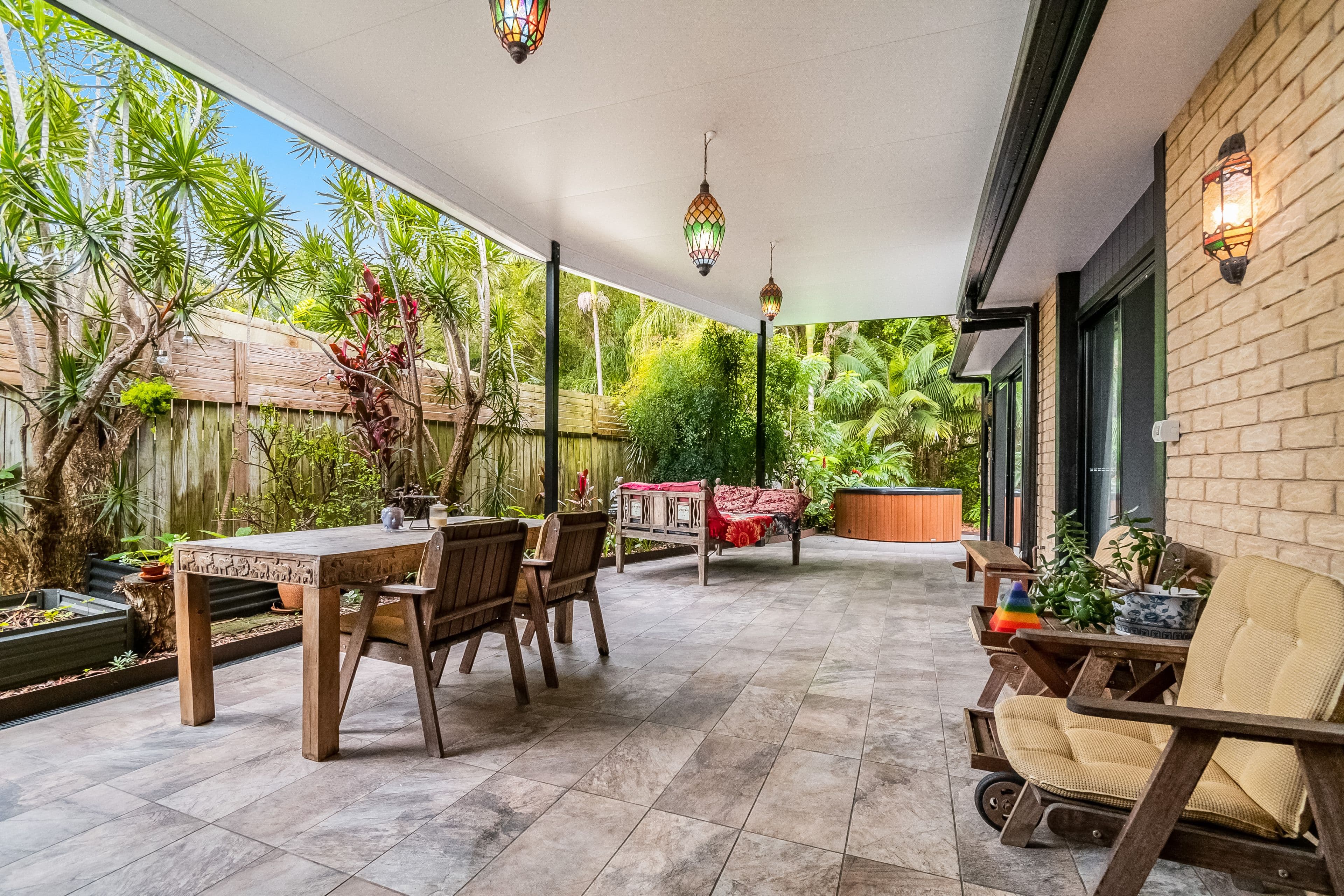 24 Bottlebrush Crescent, Suffolk Park NSW 2481, Suffolk Park - Thumbnail 2