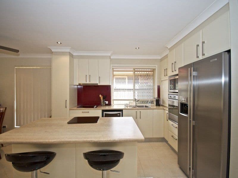 169 Greenacre Drive, ARUNDEL QLD 4214, Arundel - Thumbnail 8