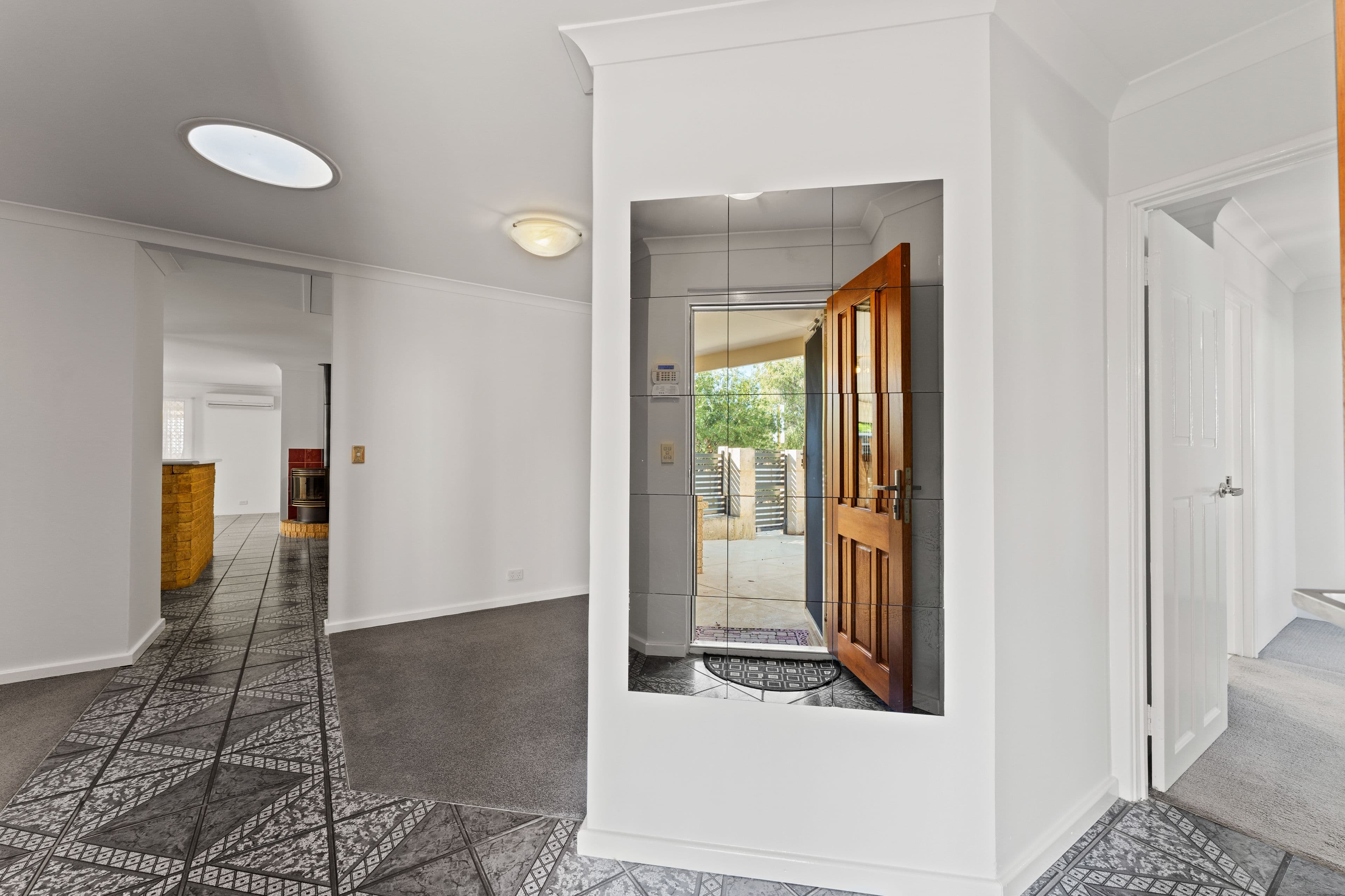 3 Juania Place, Warnbro WA 6169, Warnbro - Thumbnail 5