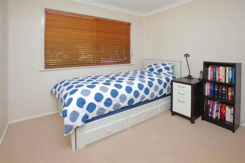 450 Nursery Road, HOLLAND PARK QLD 4121, Holland Park - Thumbnail 7