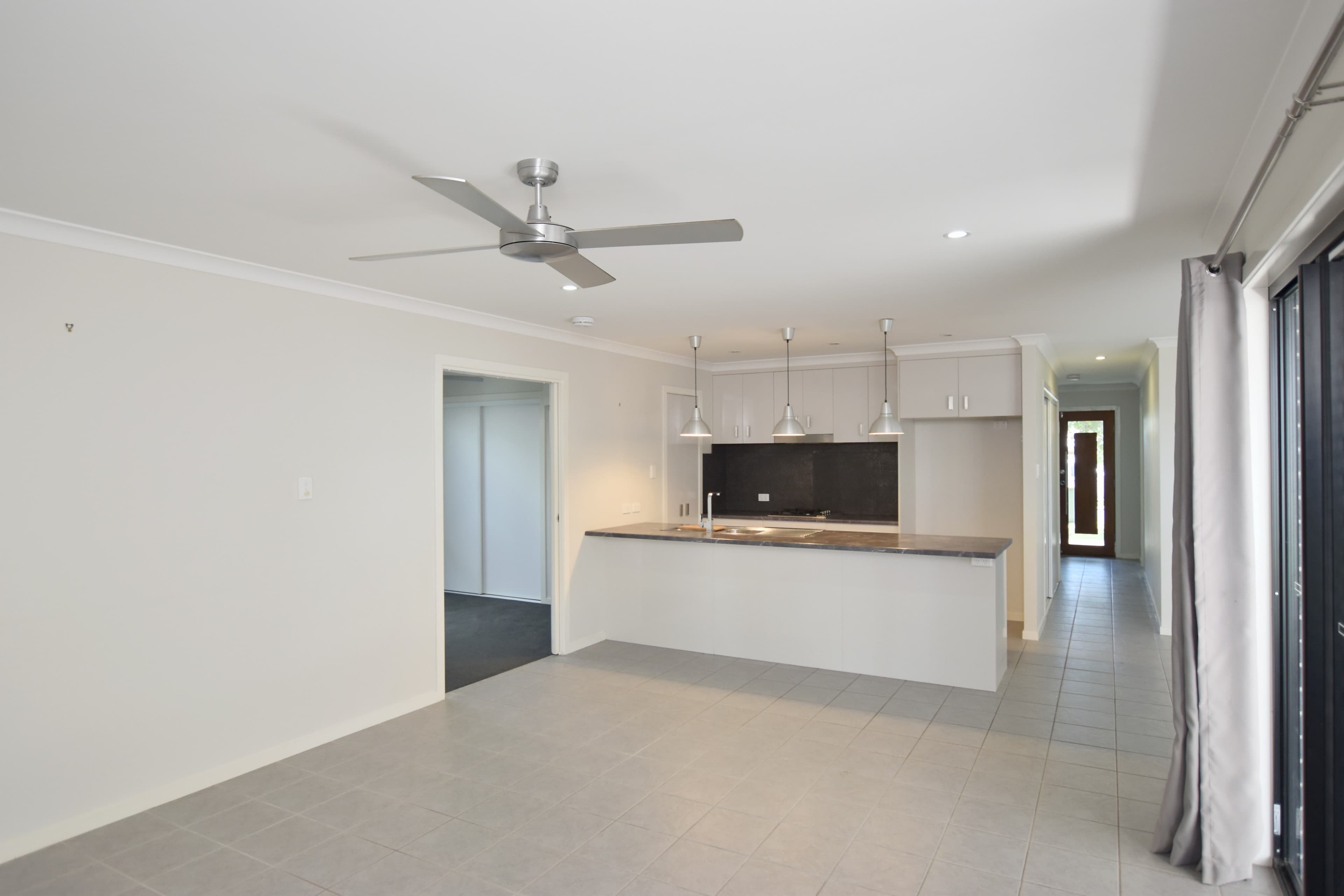 15 Aurora Road, Tannum Sands QLD 4680, Tannum Sands - Thumbnail 7