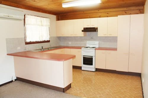 37 Mecca Lane, BUNGENDORE NSW 2621, Bungendore - Thumbnail 2