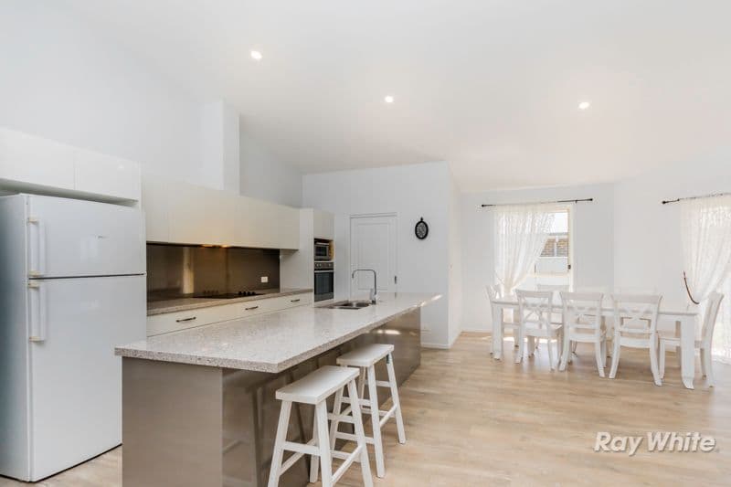 20 Attwater Close, Junction Hill - Thumbnail 3