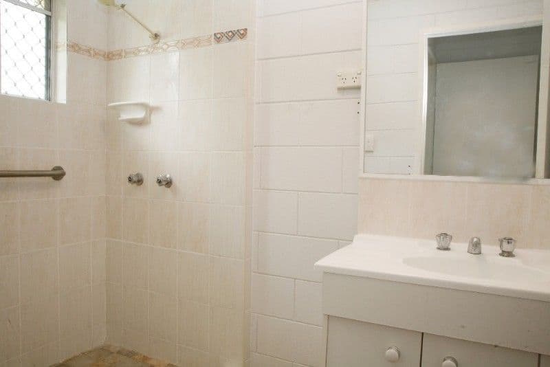 27 Sonia Street, RASMUSSEN QLD 4815, Rasmussen - Thumbnail 5