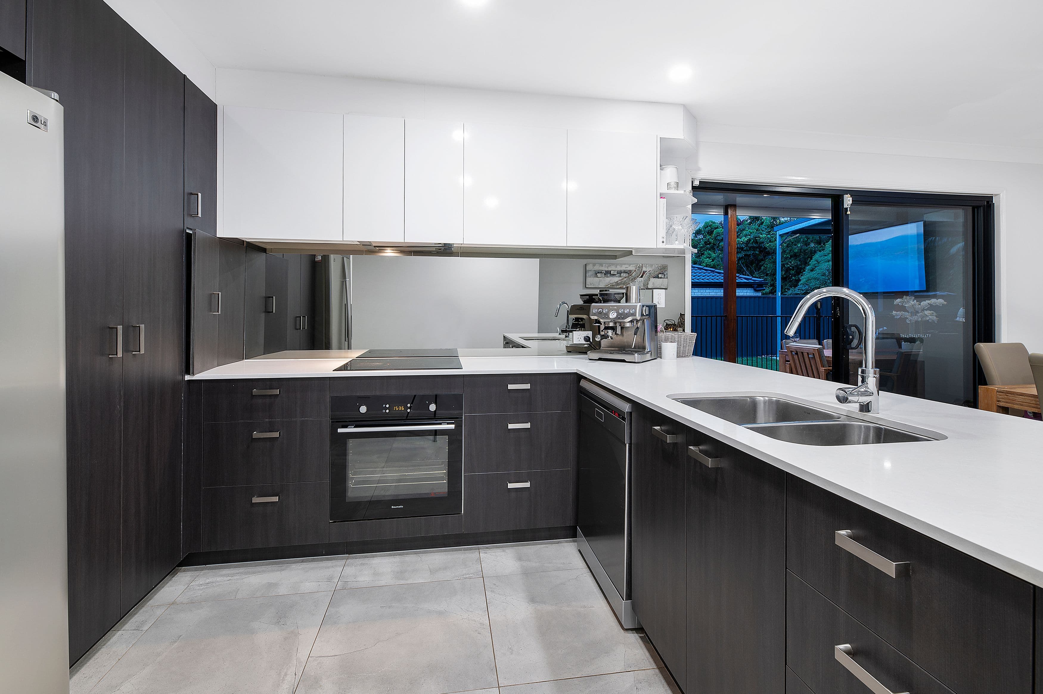 24 Catchlove Street, Maudsland QLD 4210, Maudsland - Thumbnail 8
