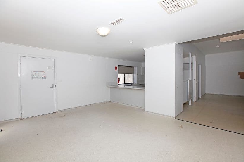 4 Nicholas Street, EPPING VIC 3076, Epping - Thumbnail 5