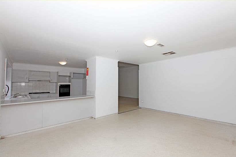 4 Nicholas Street, EPPING VIC 3076, Epping - Thumbnail 6