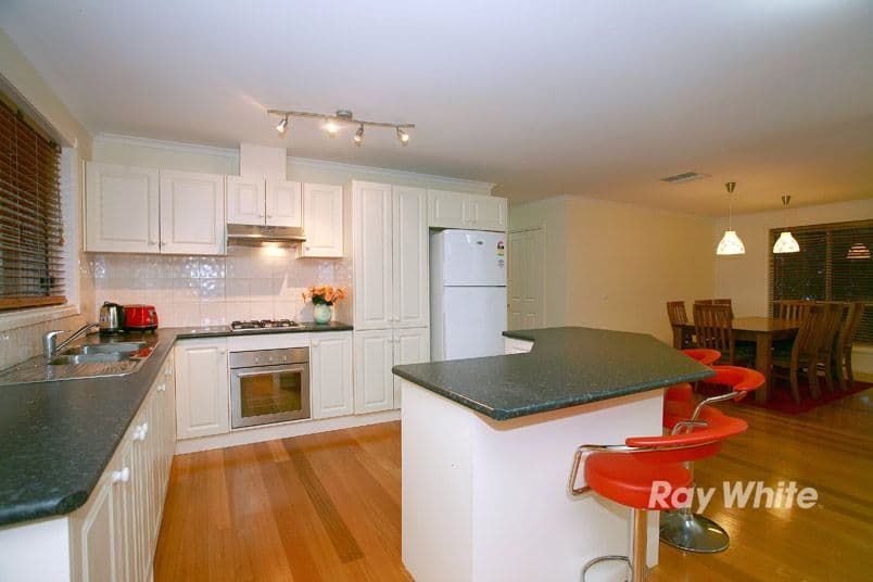 13 Red Oak Terrace, LYNDHURST VIC 3975, Lyndhurst - Thumbnail 5
