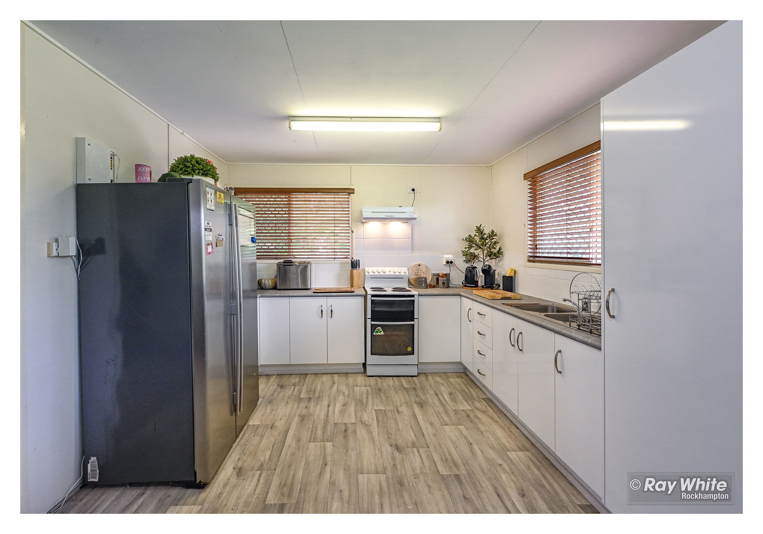 212 Farm Street, Kawana QLD 4701, Kawana - Thumbnail 4