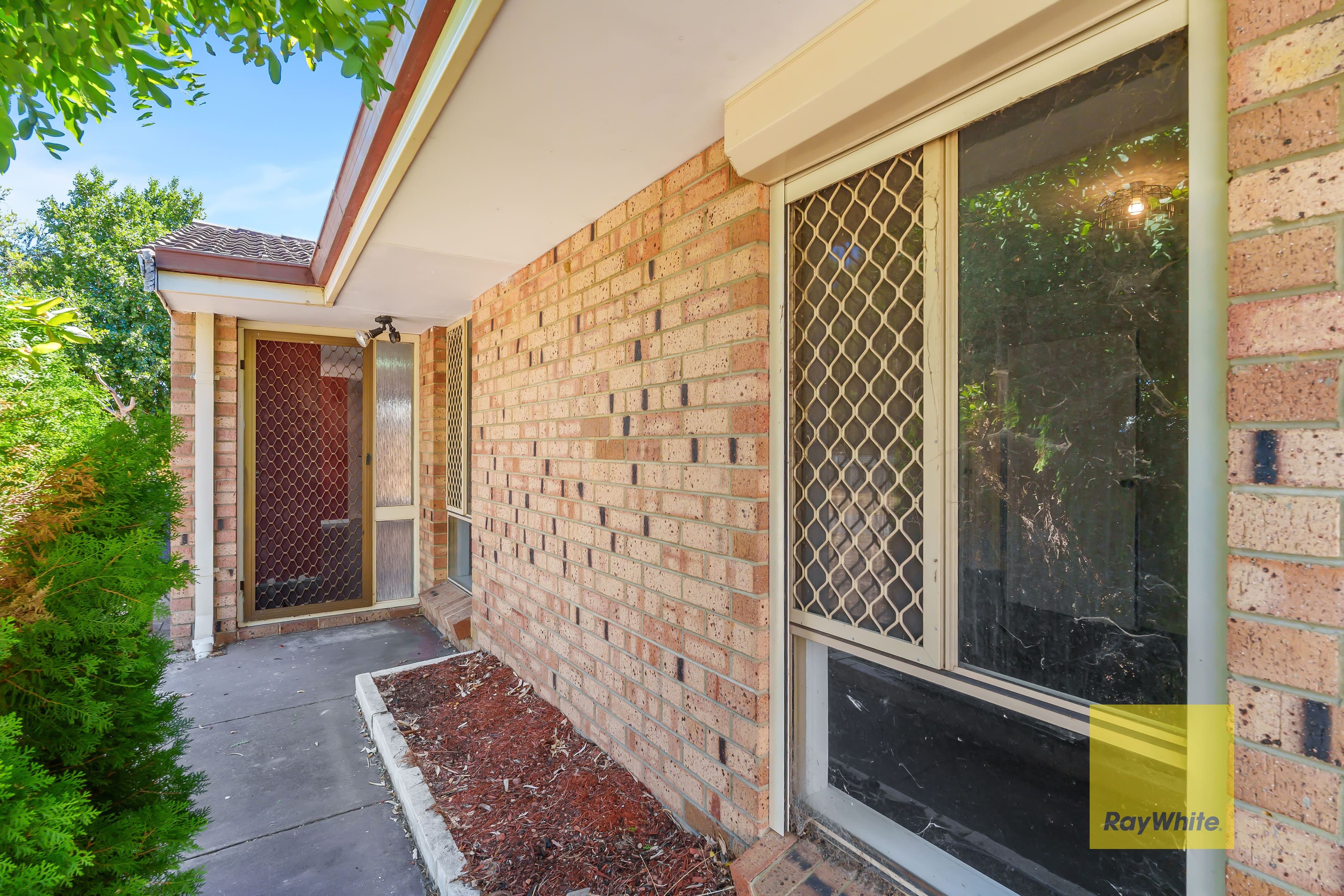 1 Woodbridge Close, Swan View WA 6056, Swan View - Thumbnail 5