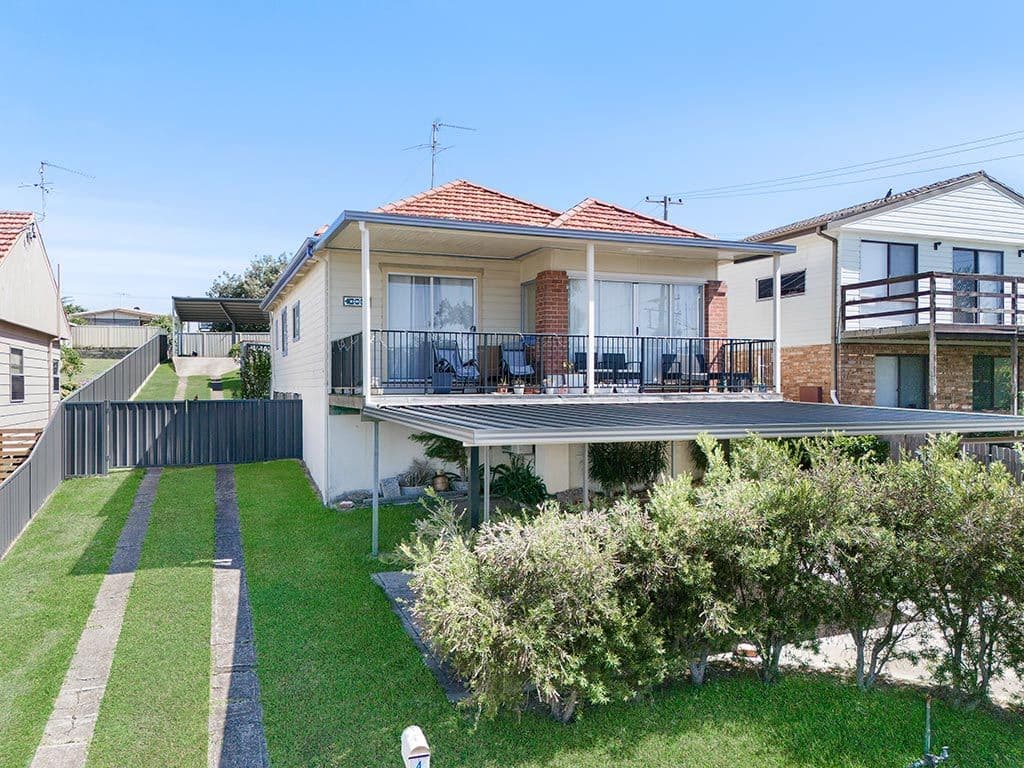 4 Glen Avenue, Arcadia Vale NSW 2283, Arcadia Vale - Image 1